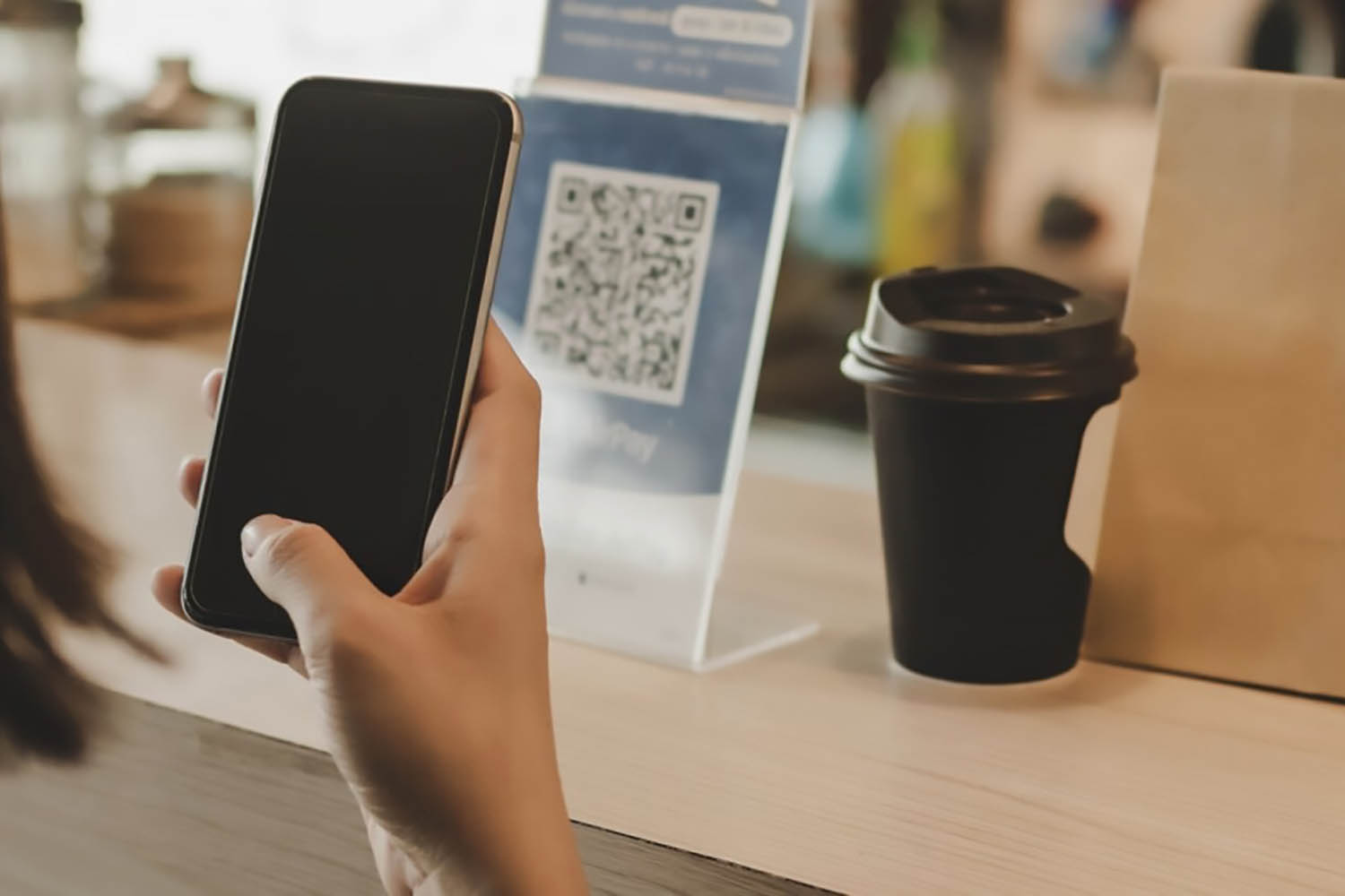 スマホの入口になる「デザインQR」って何？
